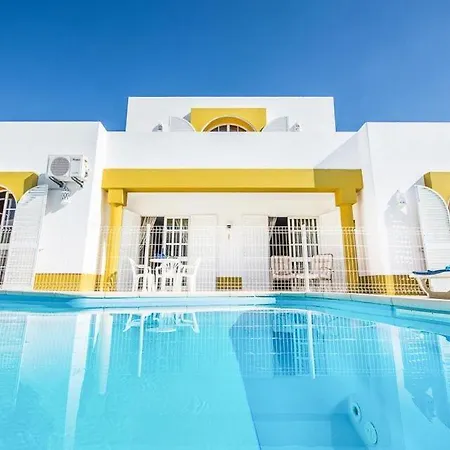فيلة Gale Sleeps 6 Pool Air Con Wifi